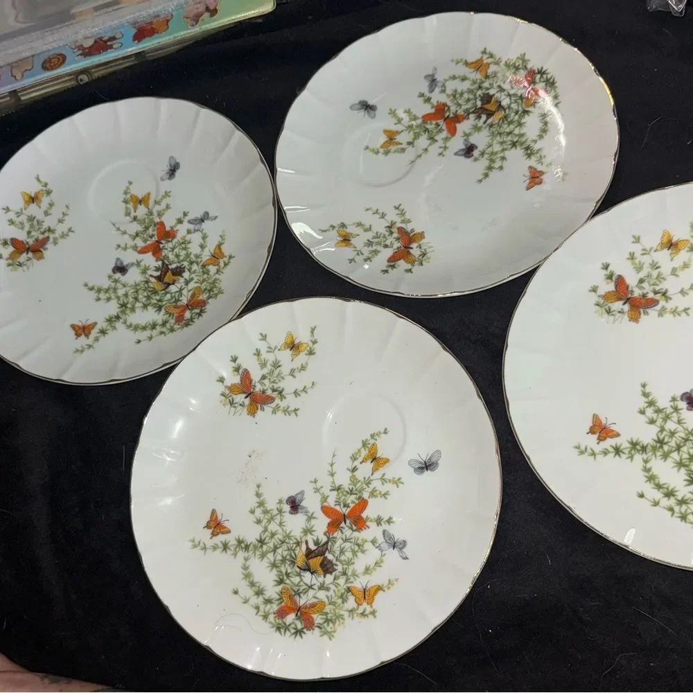 Vintage Ecstasy Pattern By Shafford Snack Plates Set of 4